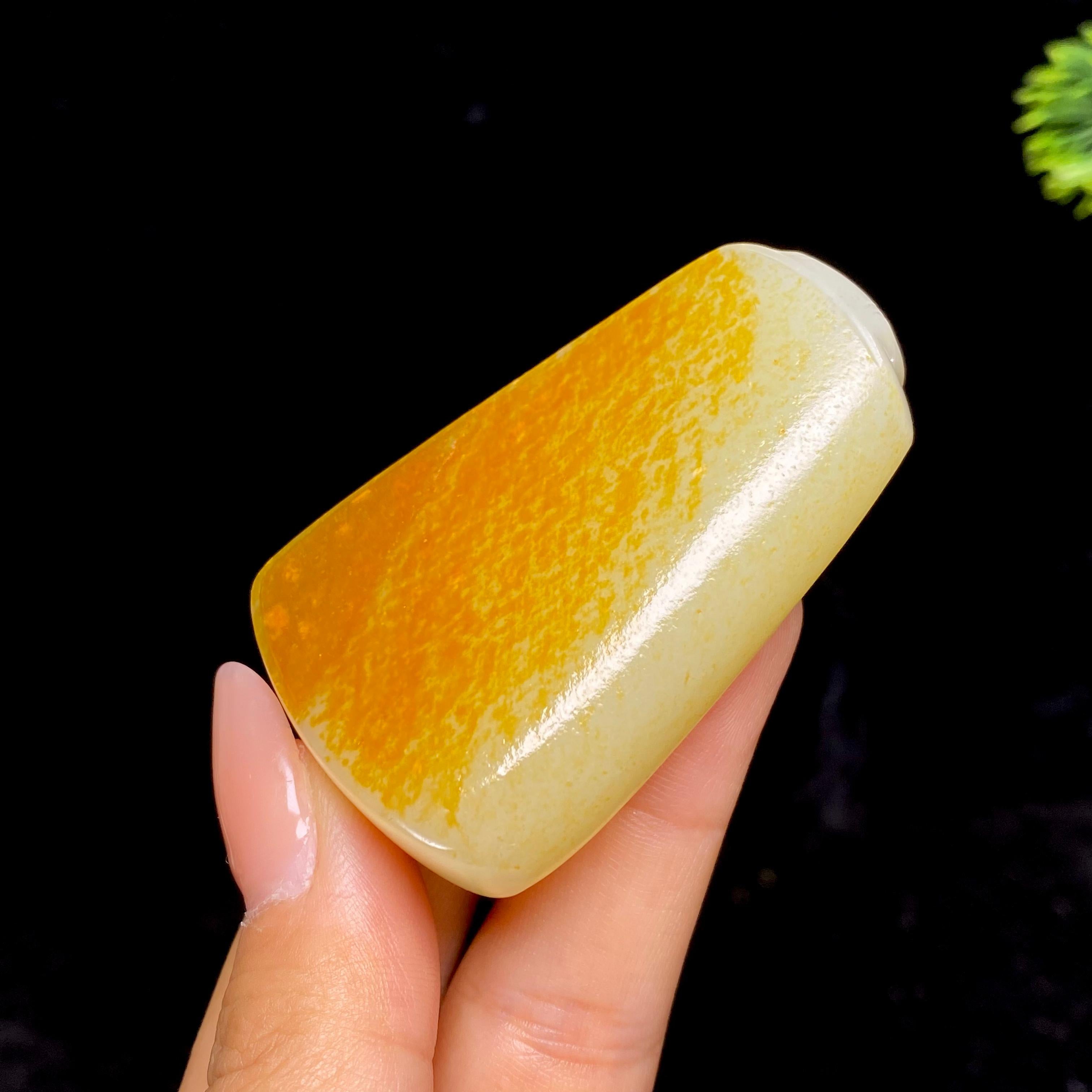 和田玉籽料无事牌（65.5g）