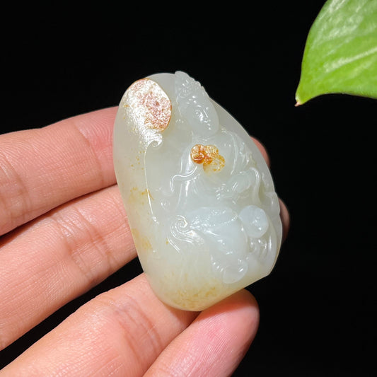 和田玉籽料红皮白肉普贤观音挂件（41.6g）