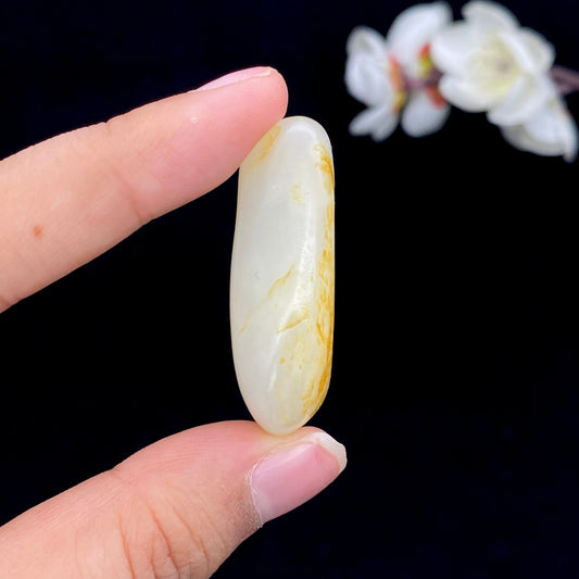 和田玉洒金皮籽料挂件（19.3g）