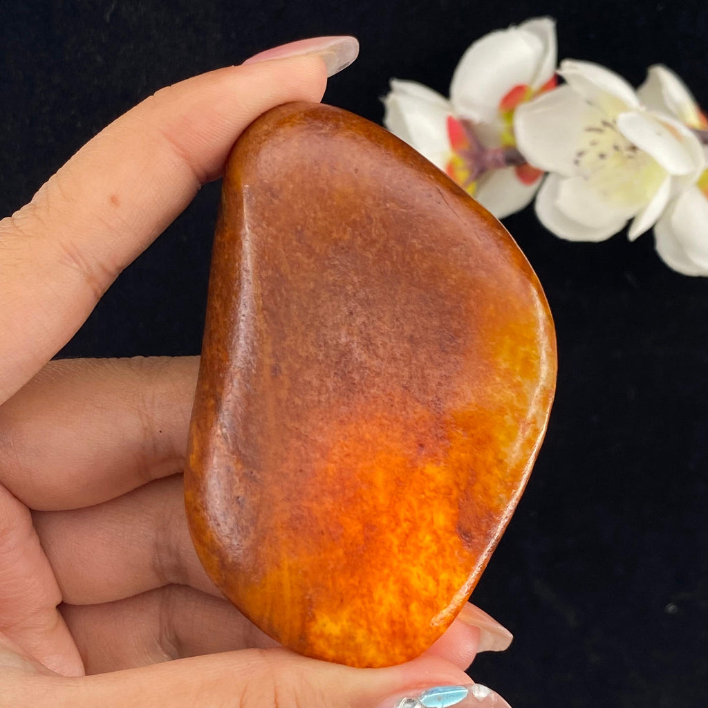 和田玉红沁皮籽料原石（116.4g）