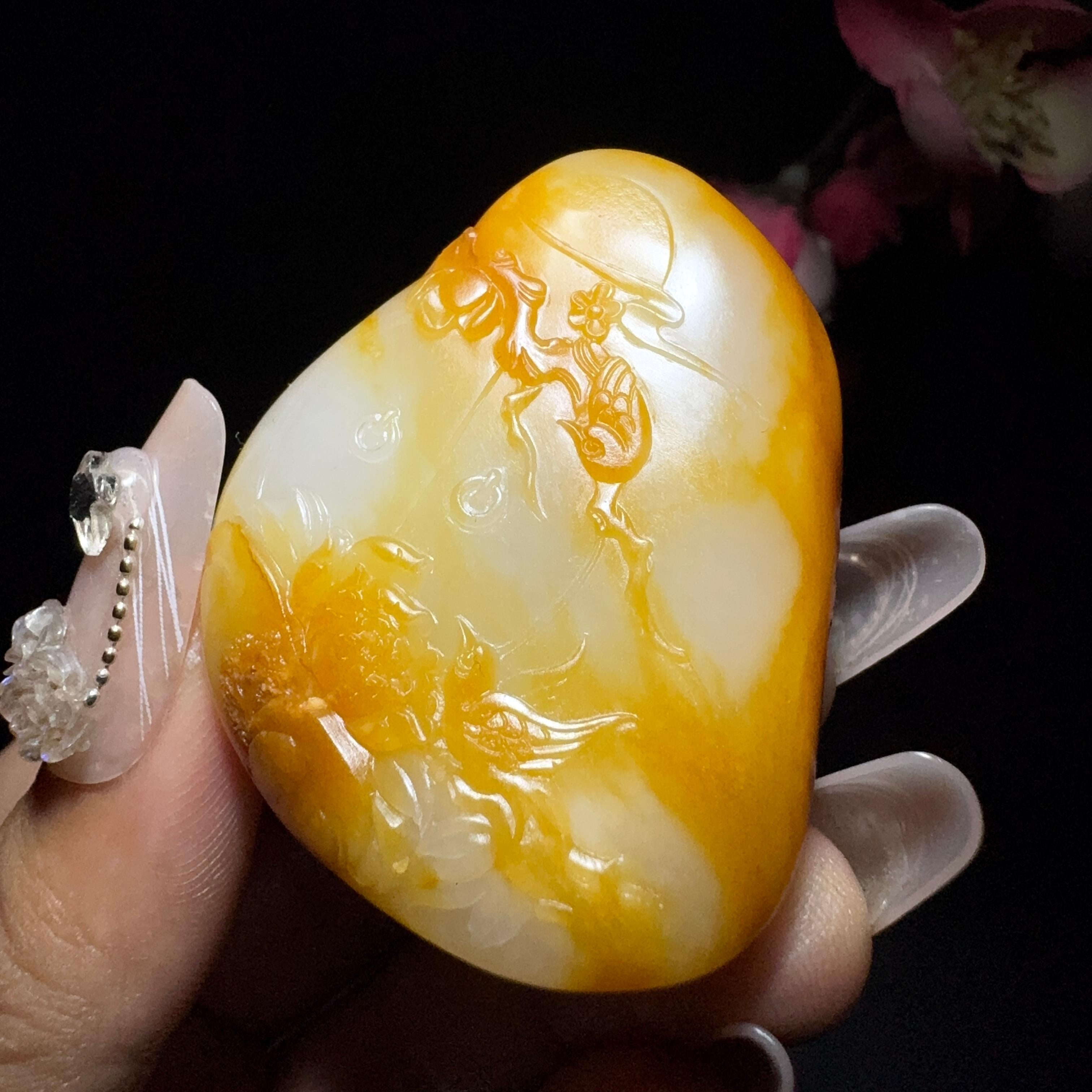 和田玉籽料挂件（49.3g）