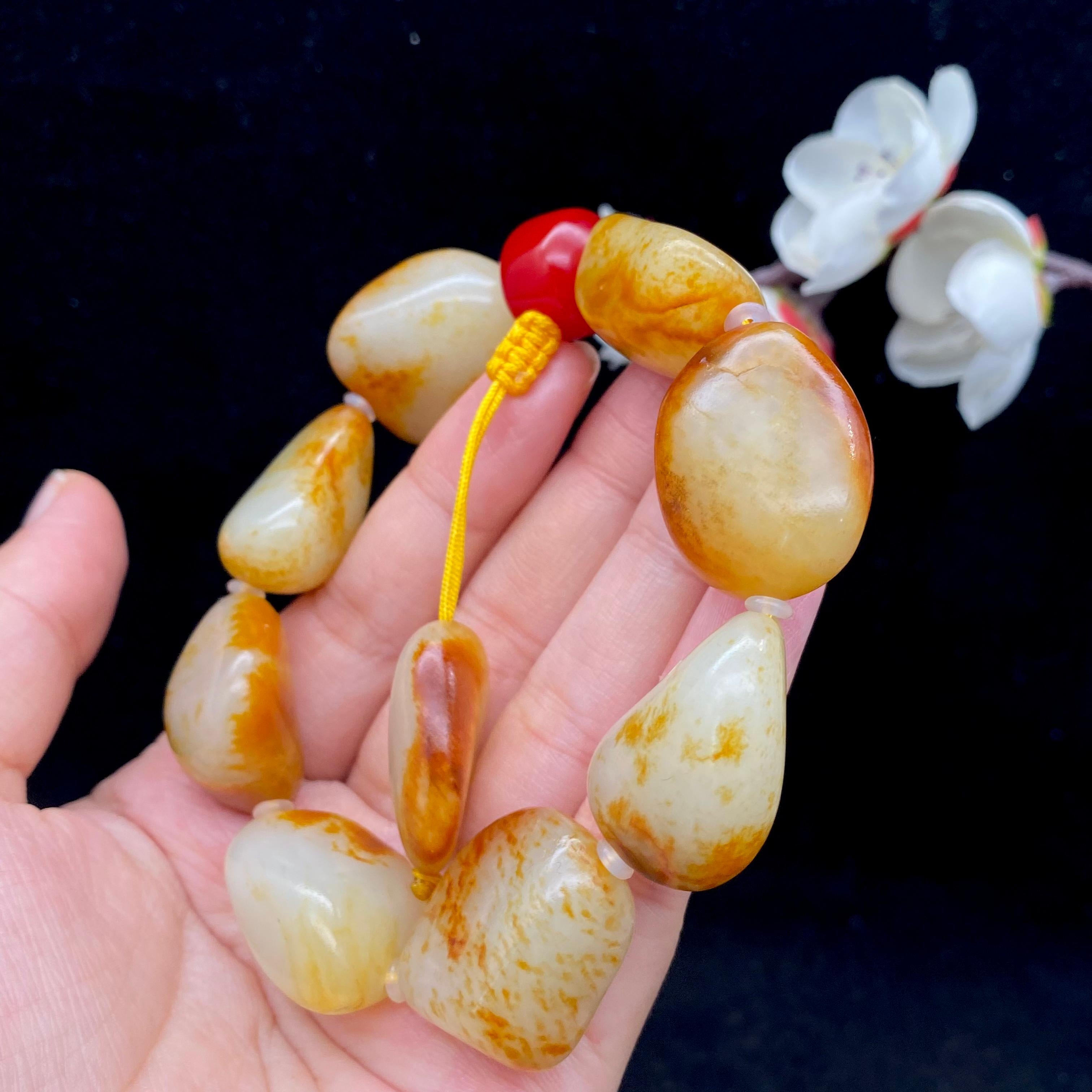 和田玉聚黄皮籽料【精品手串】（95.8g）