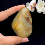 和田玉洒红皮青花底籽料手把件（133.1g）