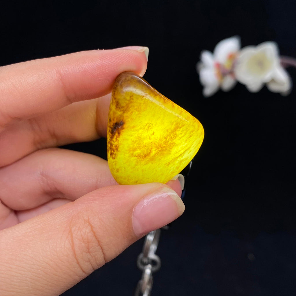 和田玉秋梨皮籽料挂件（14.3g）