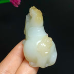 新疆且末糖白玉马上封侯手把件（55.2g）