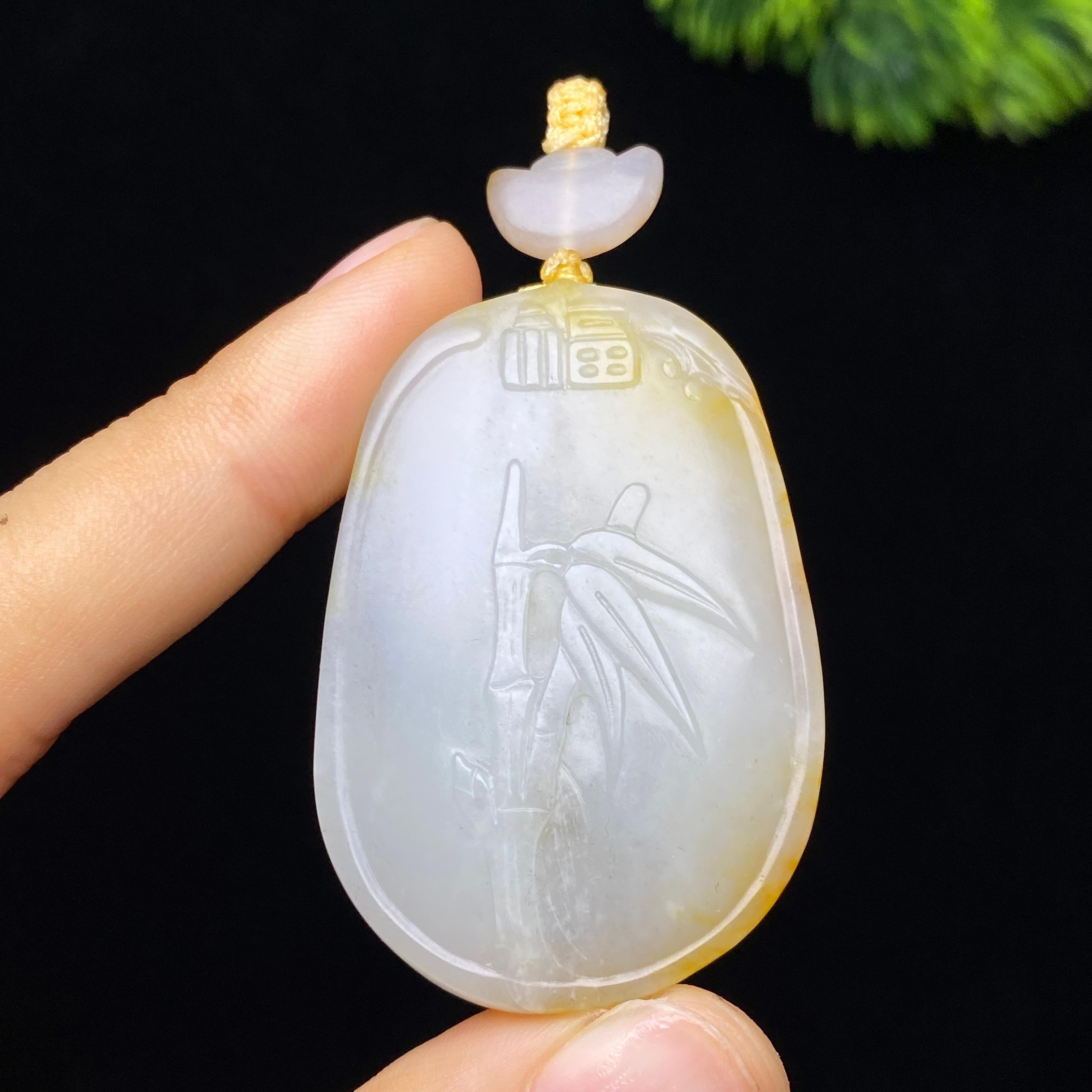 和田玉籽料无事牌（31.2g）