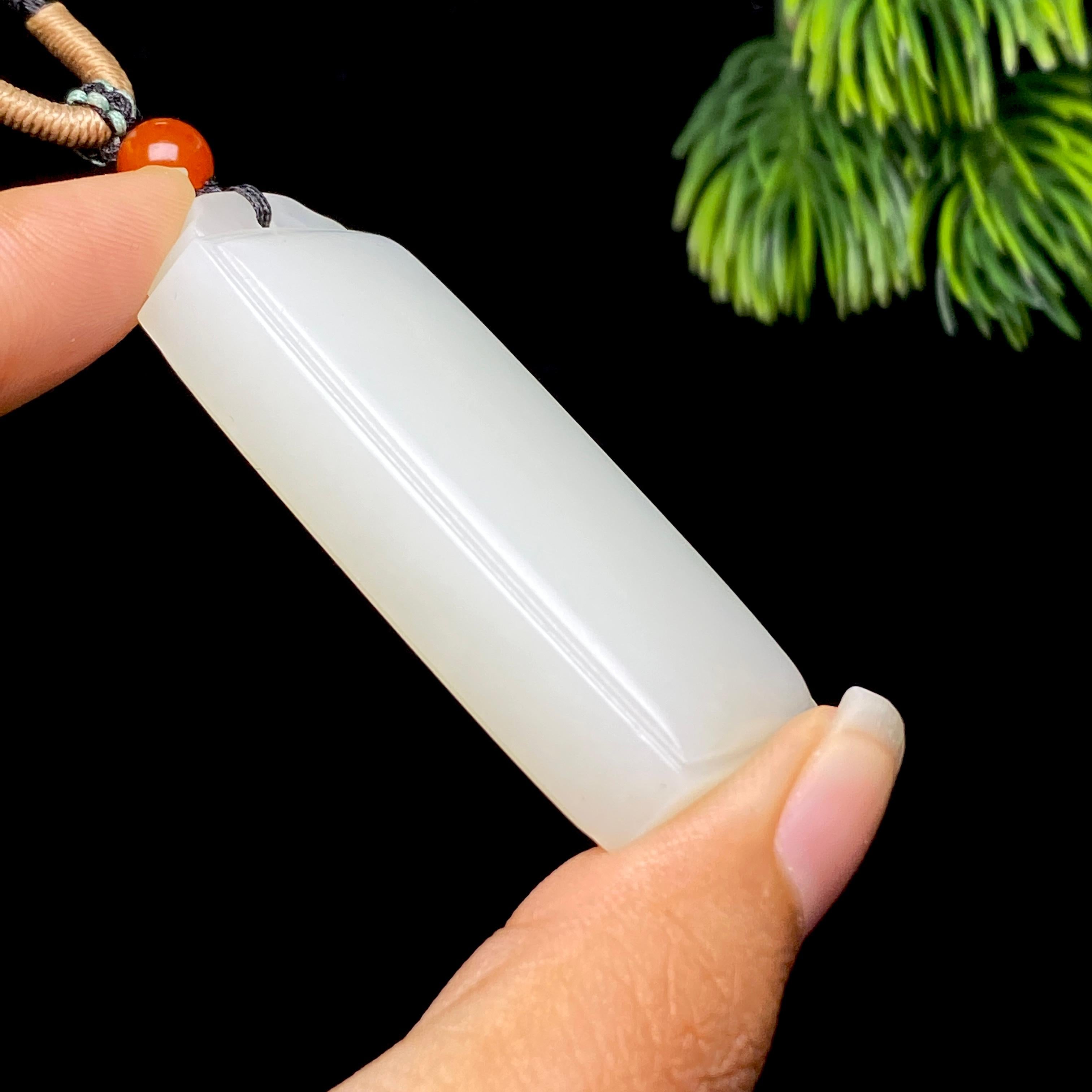 和田玉白玉无事牌（34.4g）