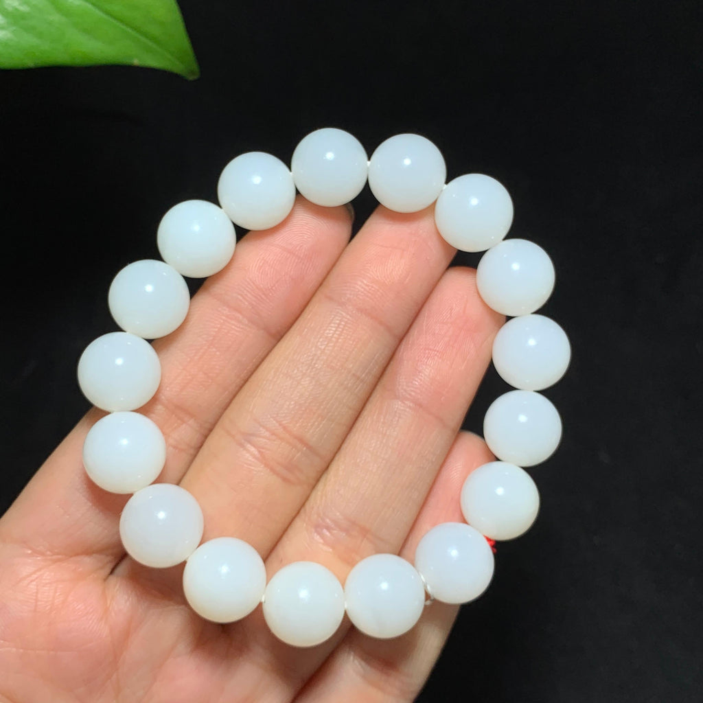 高品质和田山料羊脂白玉圆珠手串（41.8g）