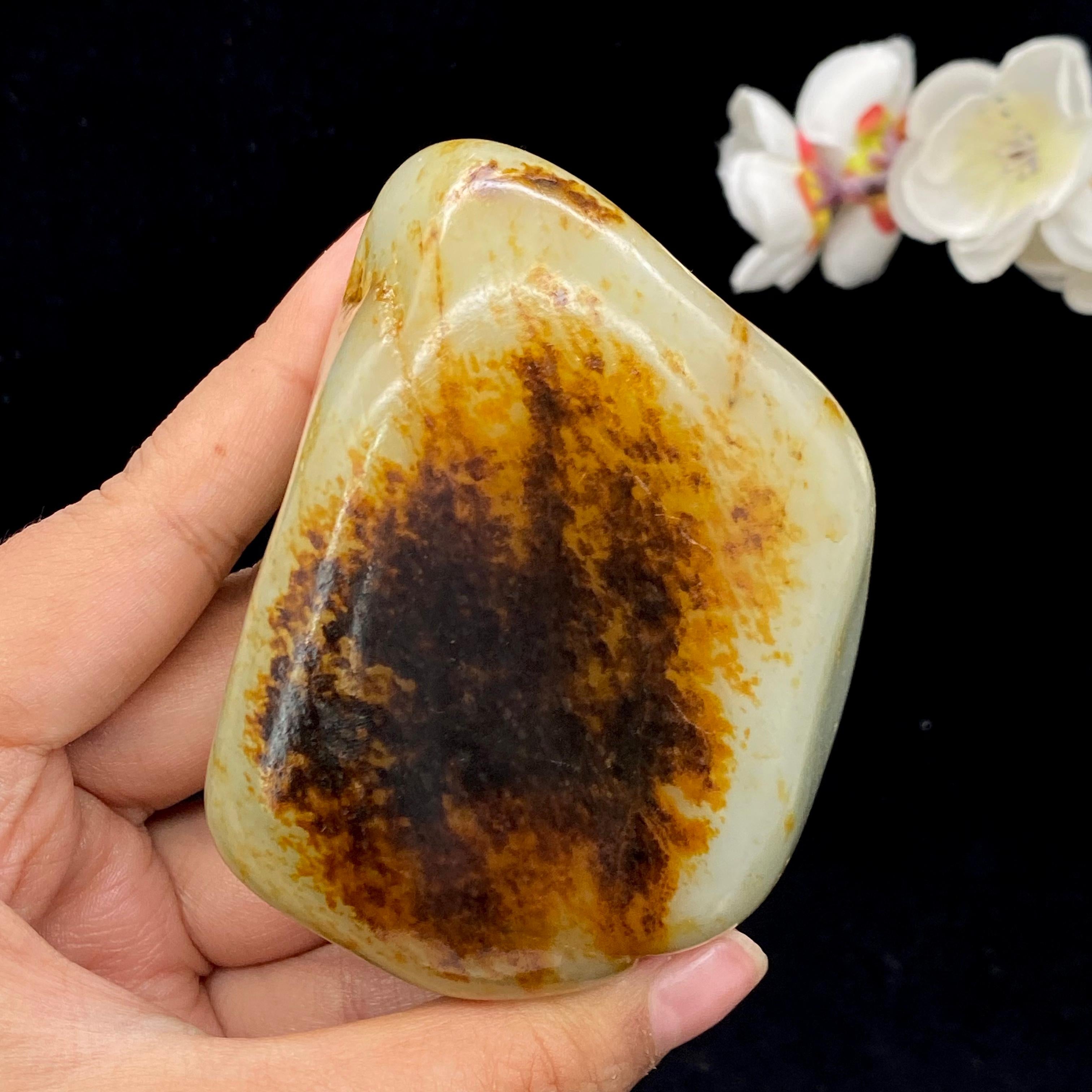 和田玉黑黄皮籽料（396.2g）