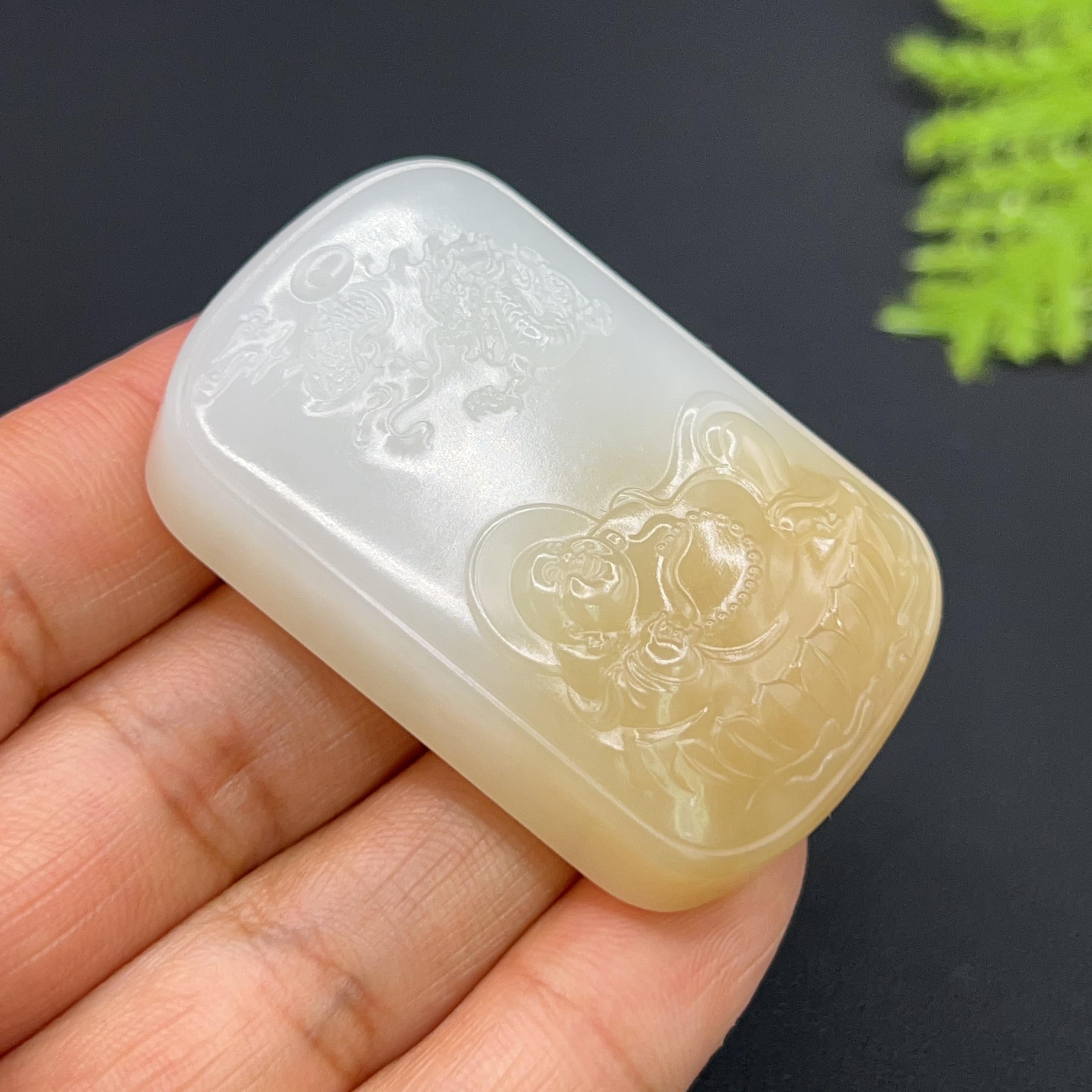 和田玉糖羊脂白玉弥勒佛玉牌（51.0g）