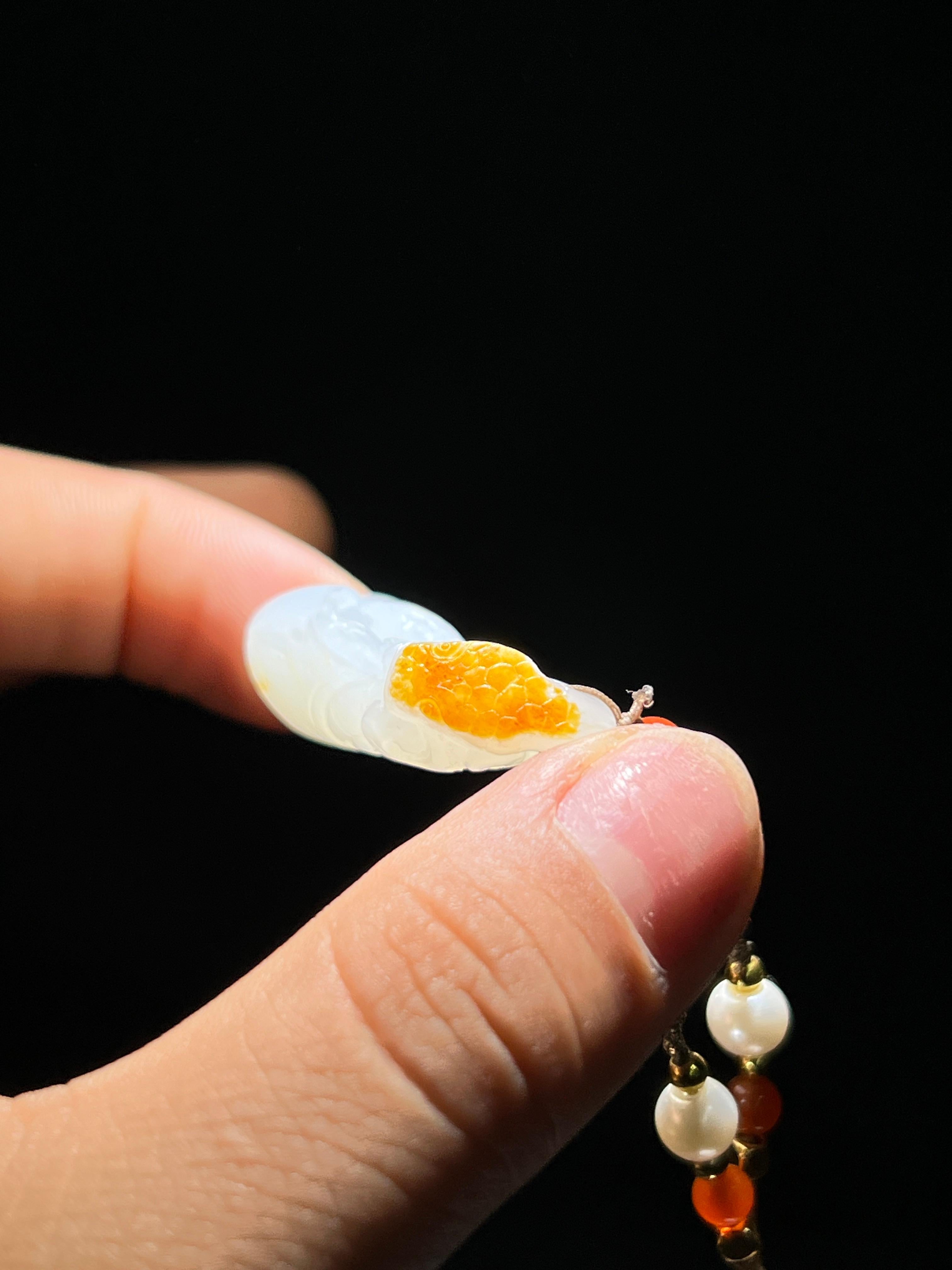 和田玉籽料灵蛇（13.5g）
