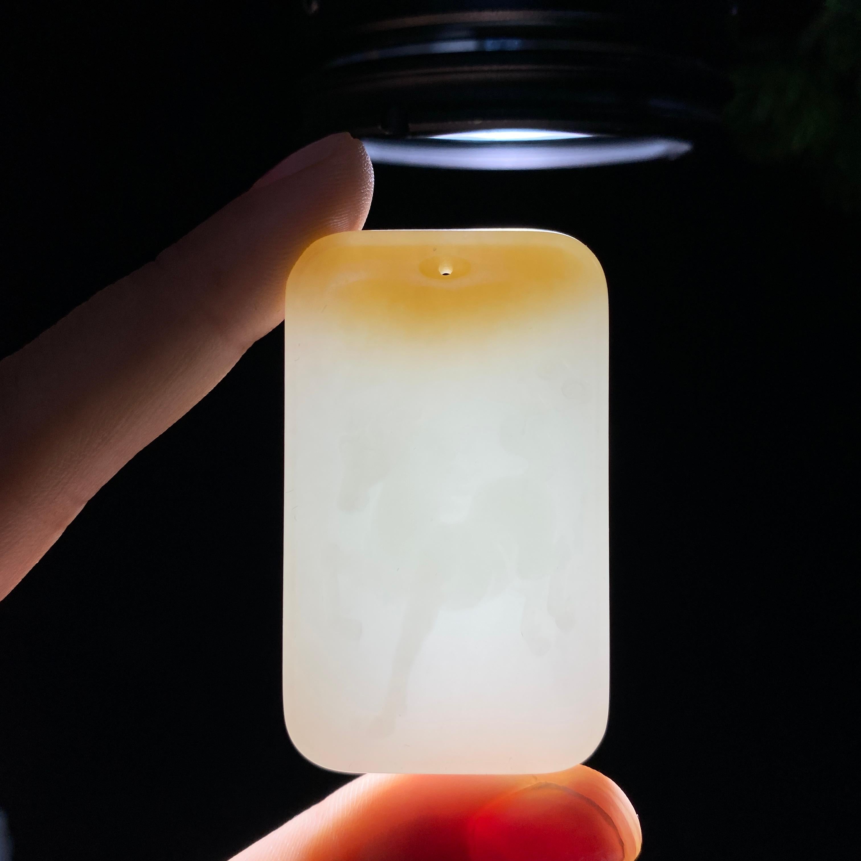 和田玉糖白马到成功（31.3g）