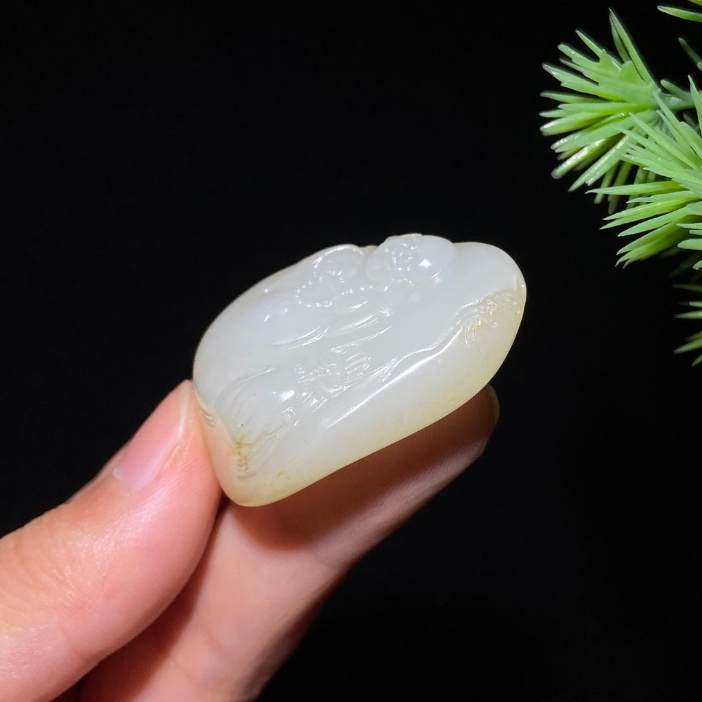 和田玉籽料佛公（20.8g）