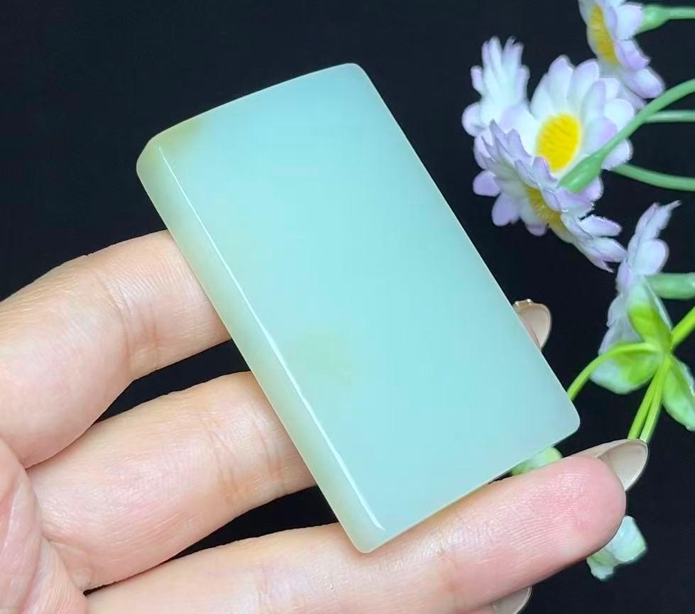和田玉糖白平安无事牌（53.4g）