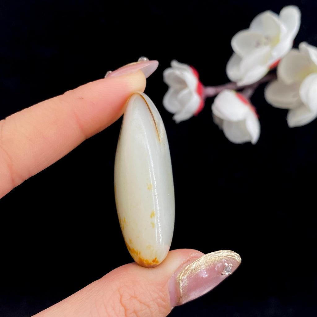 和田玉聚红皮籽料原石（33.9g）