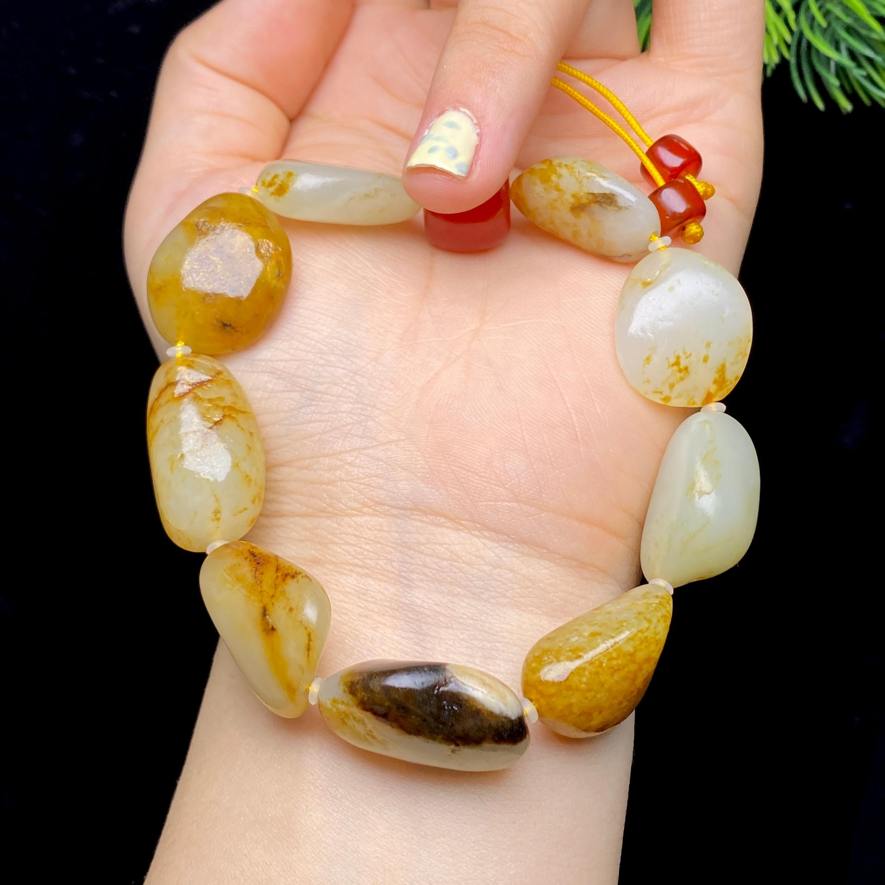 和田玉洒金皮籽料手串（51.1g）