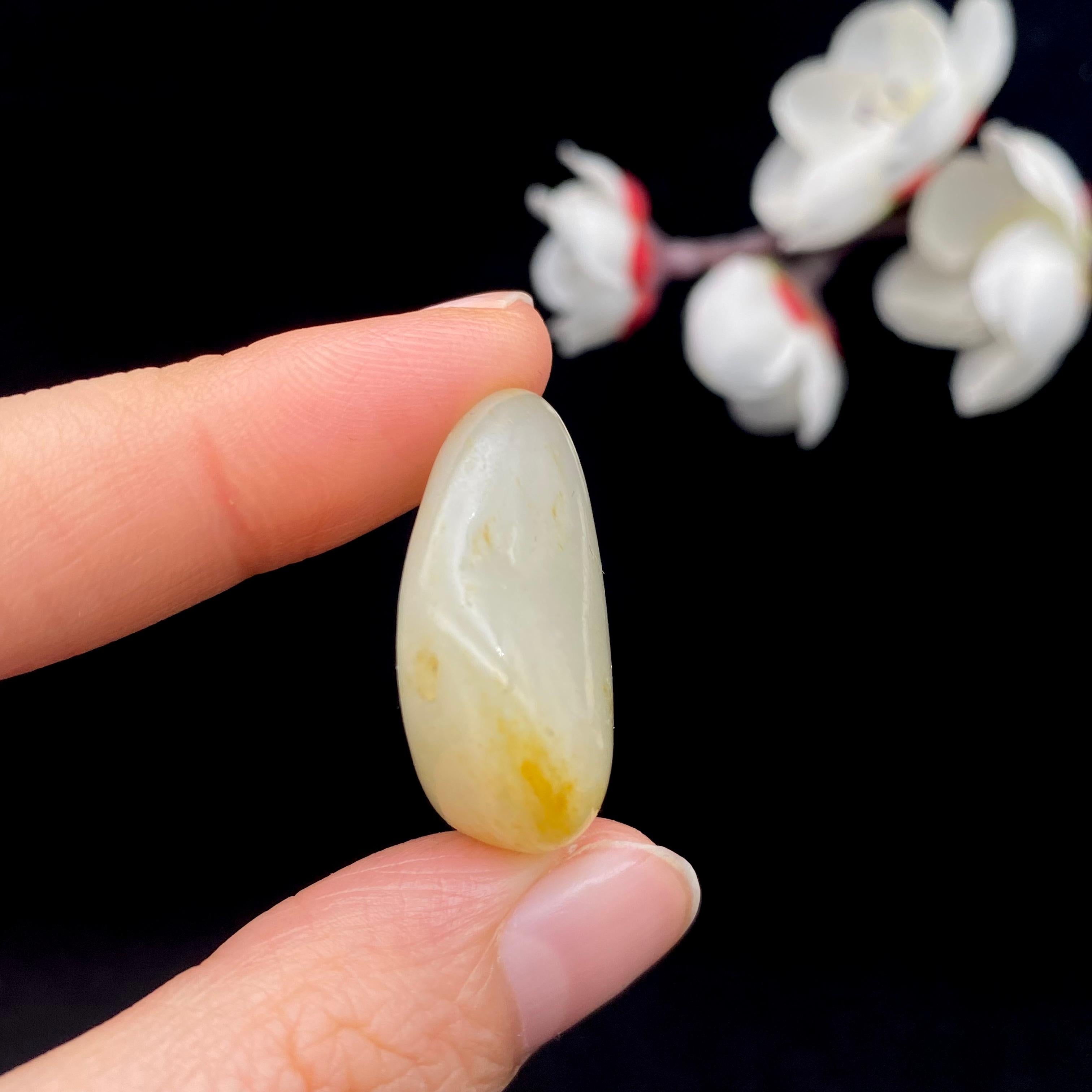 和田玉洒金皮籽料吊坠籽（13.8g）