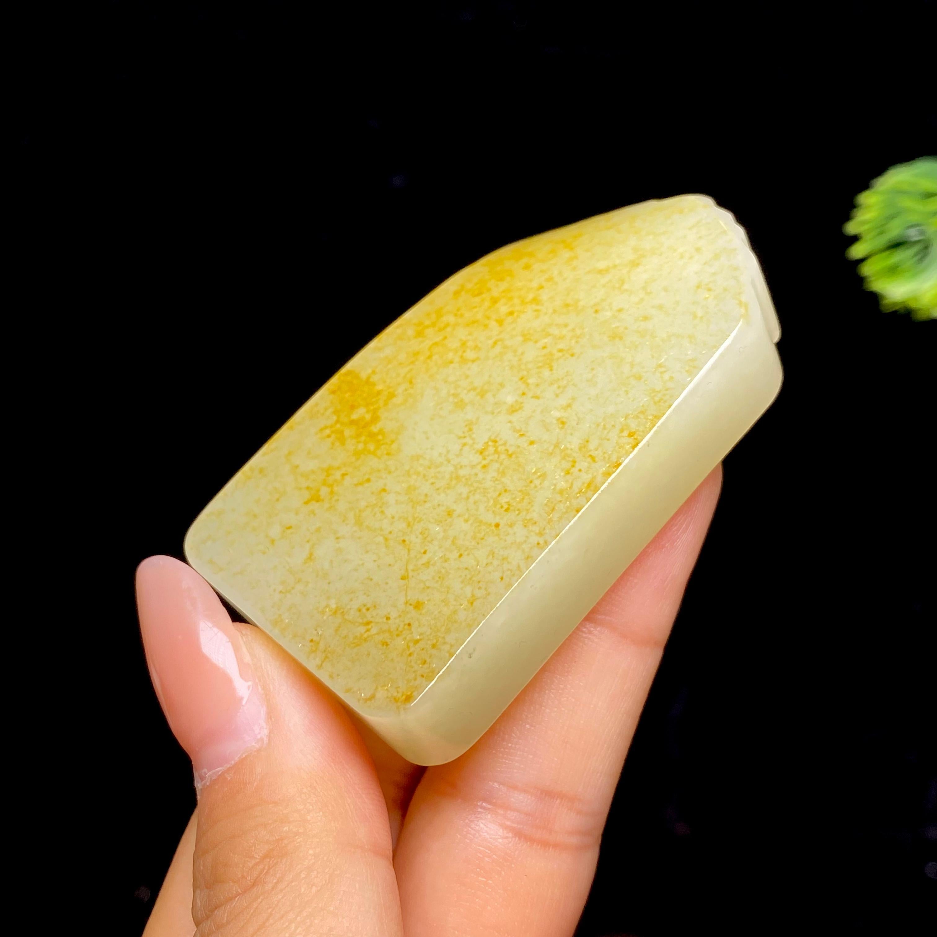 和田玉籽料无事牌（73.3g）