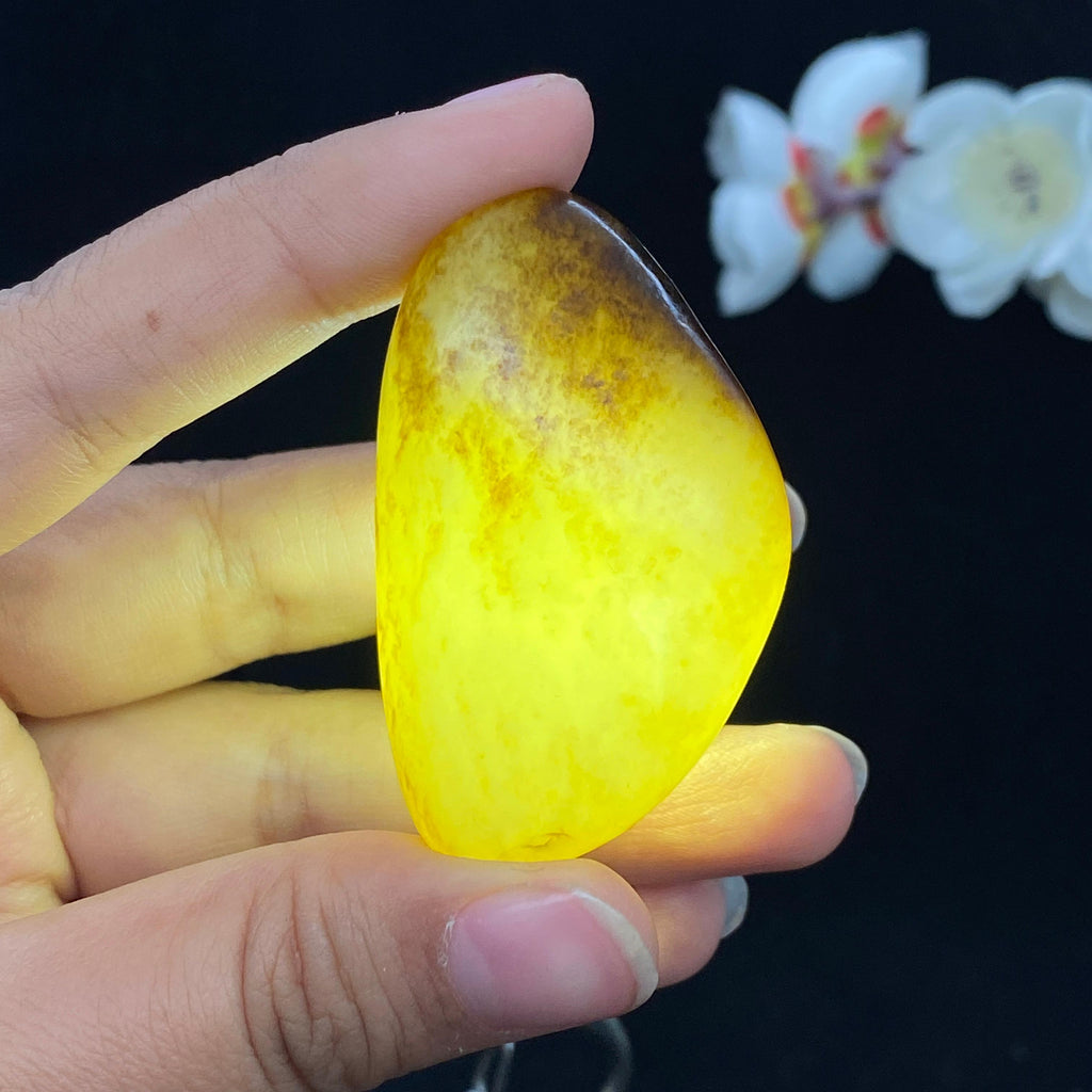和田玉聚黄皮籽料挂件（56.5g）