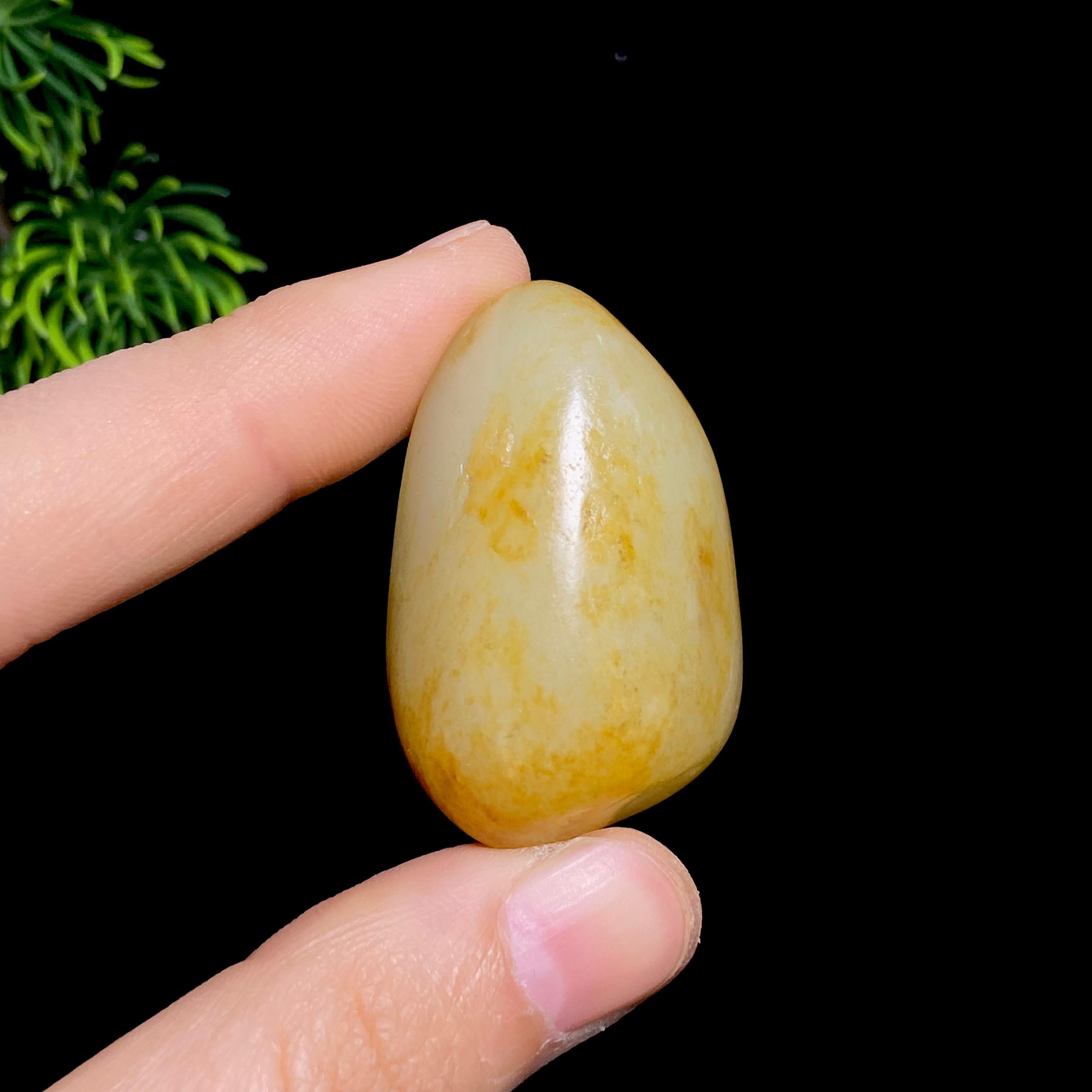 和田玉洒金皮籽料（26.66g）