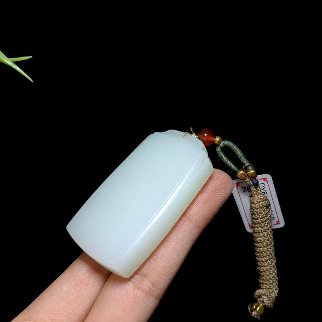 和田山料白玉无事牌（44.8g）