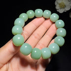 和田玉碧玉粉青老型珠手串（68.6g）