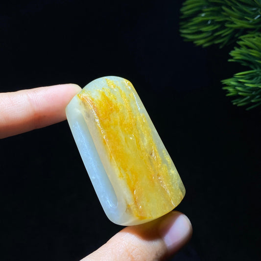和田玉籽料腰带扣（41.7g）