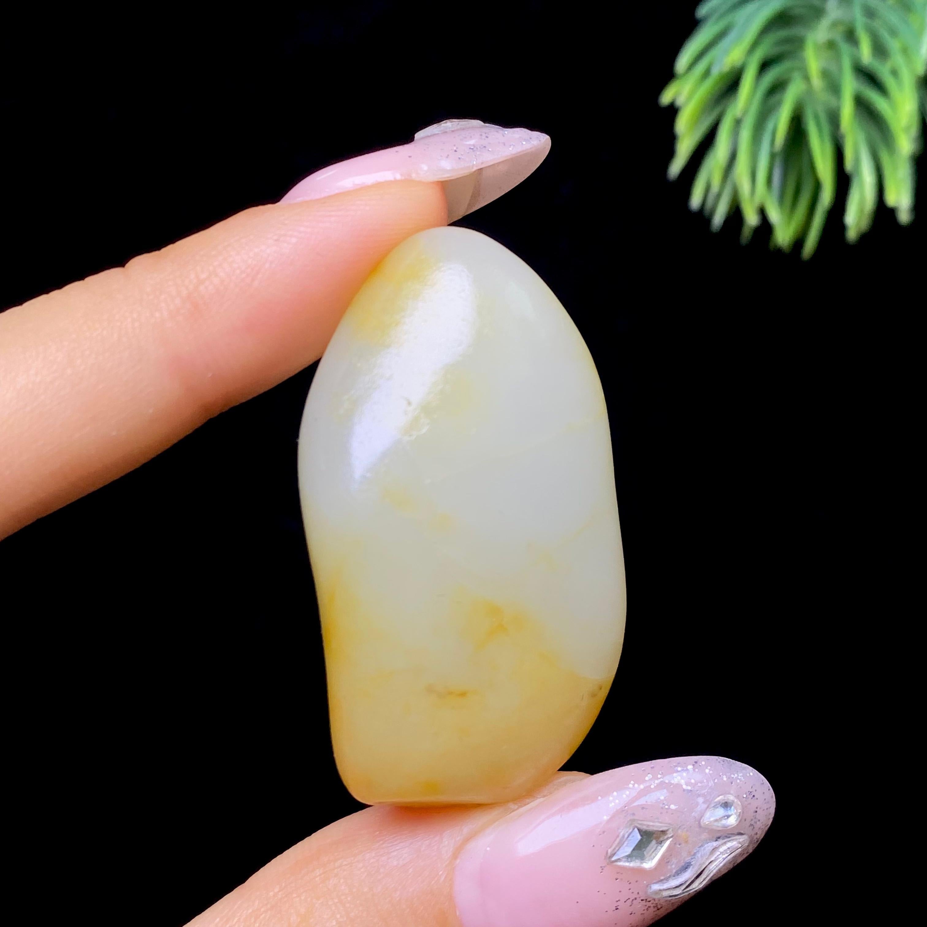 和田玉洒金皮籽料挂件（20g）
