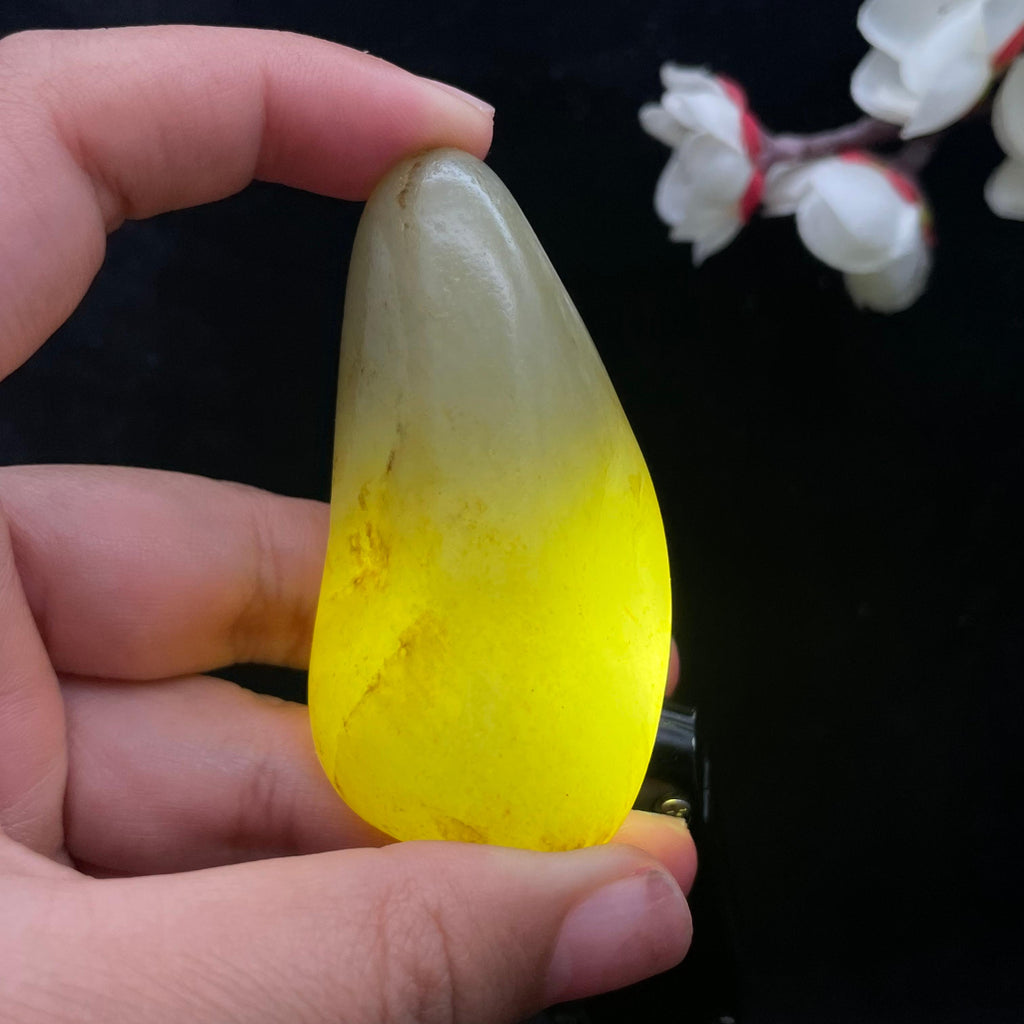 和田玉洒金皮籽料（72.9g）