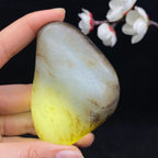 和田玉黑秋梨皮籽料（126.1g）