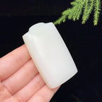 和田玉羊脂白玉无事牌（70.7g）