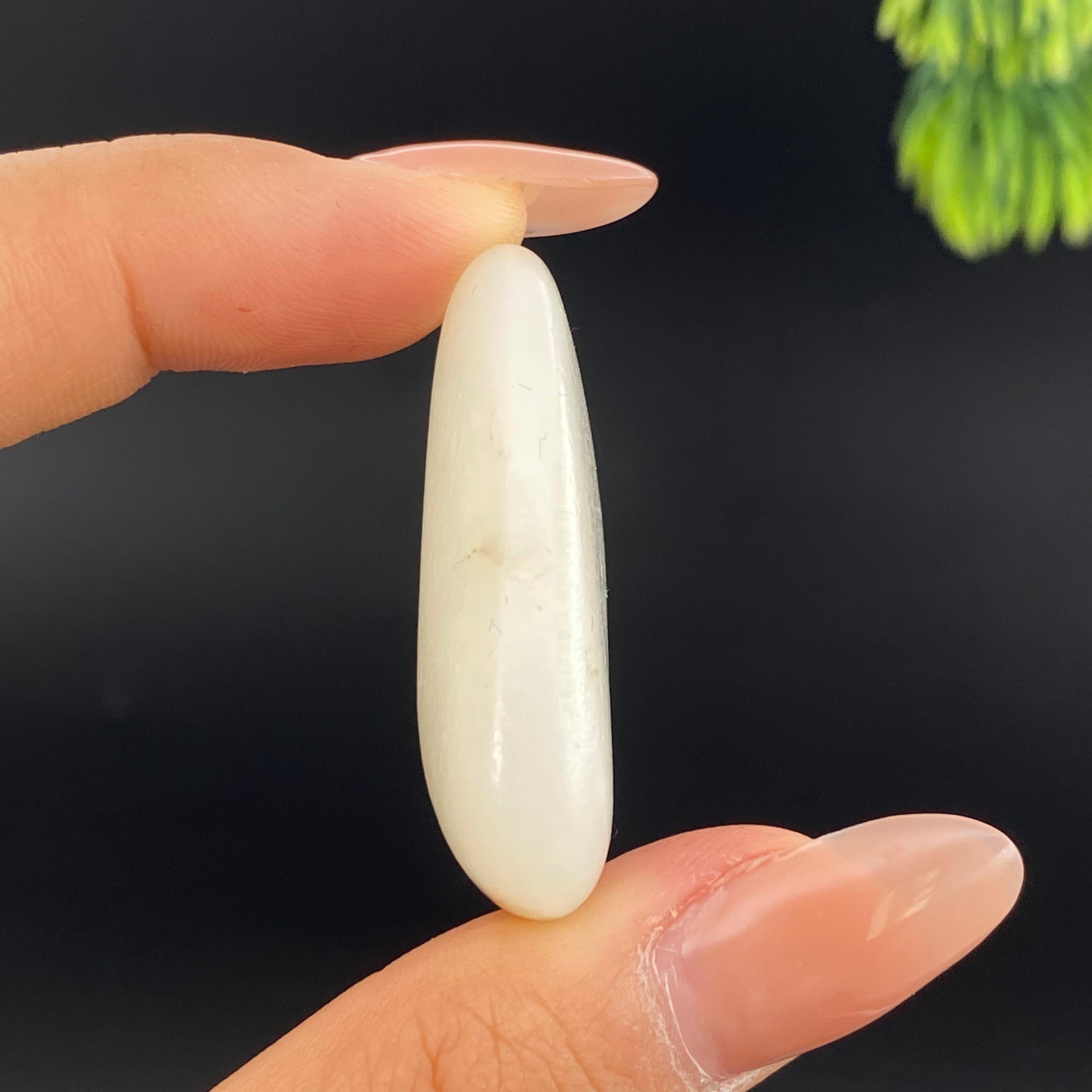 和田玉白玉籽料（15.12g）