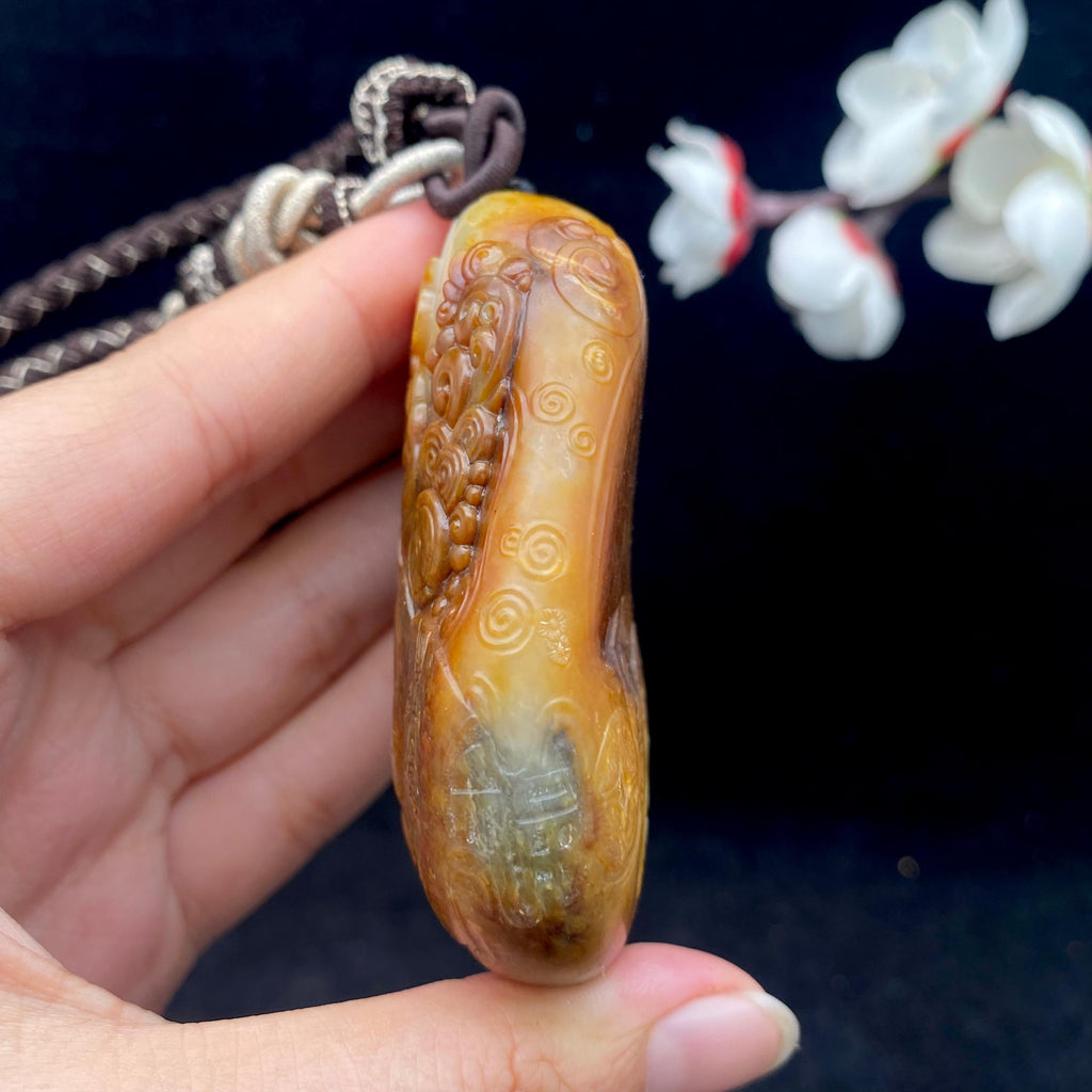 和田玉黄沁皮籽料【钟馗】手把件（163.2g）