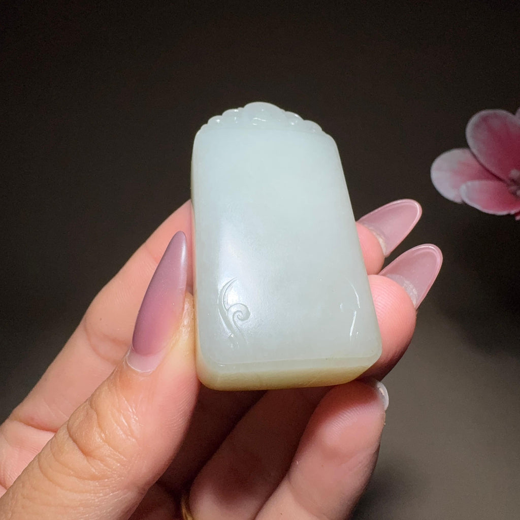 和田玉籽料平安无事牌（49.5g）