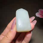 和田玉籽料平安无事牌（49.5g）