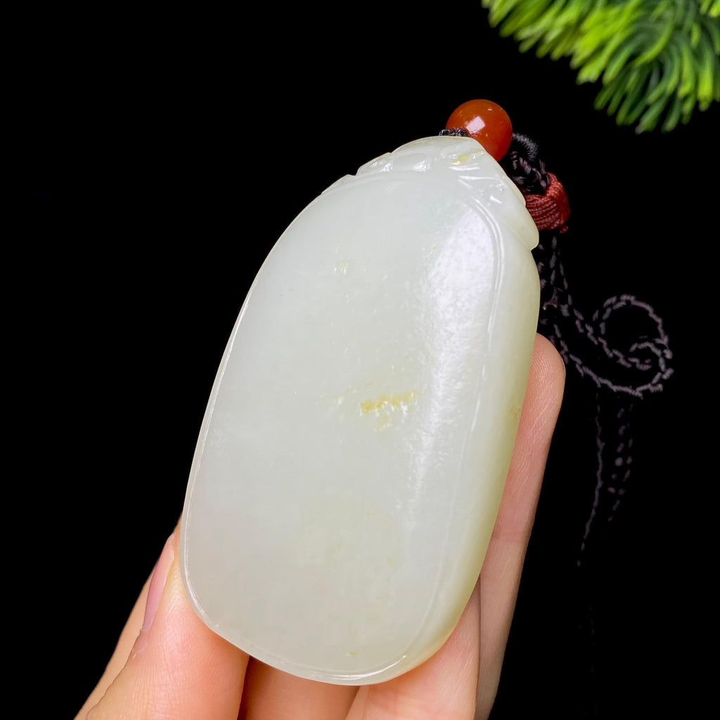 和田玉籽料无事牌（66.4g）