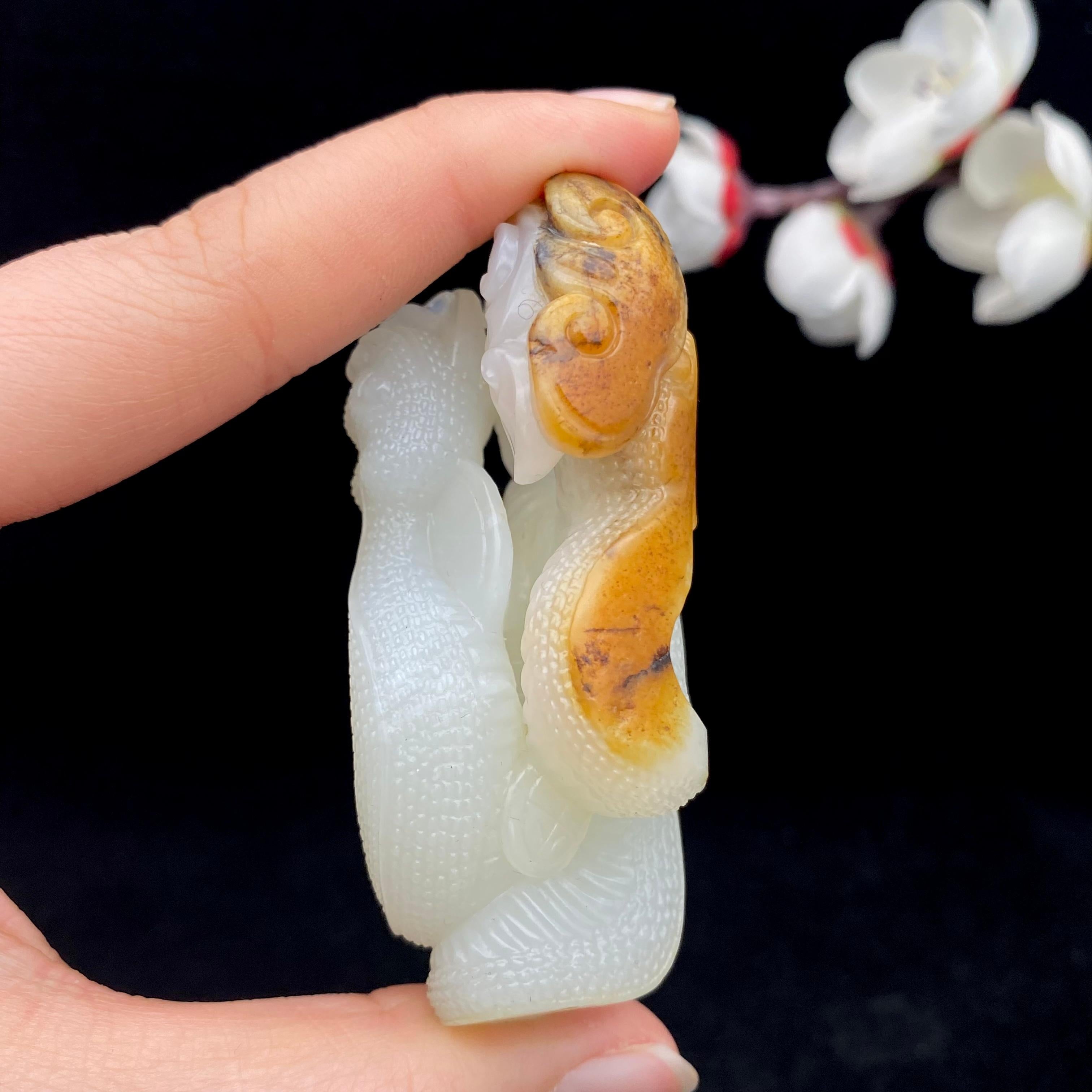 和田玉籽料【蛇】挂件（93g）