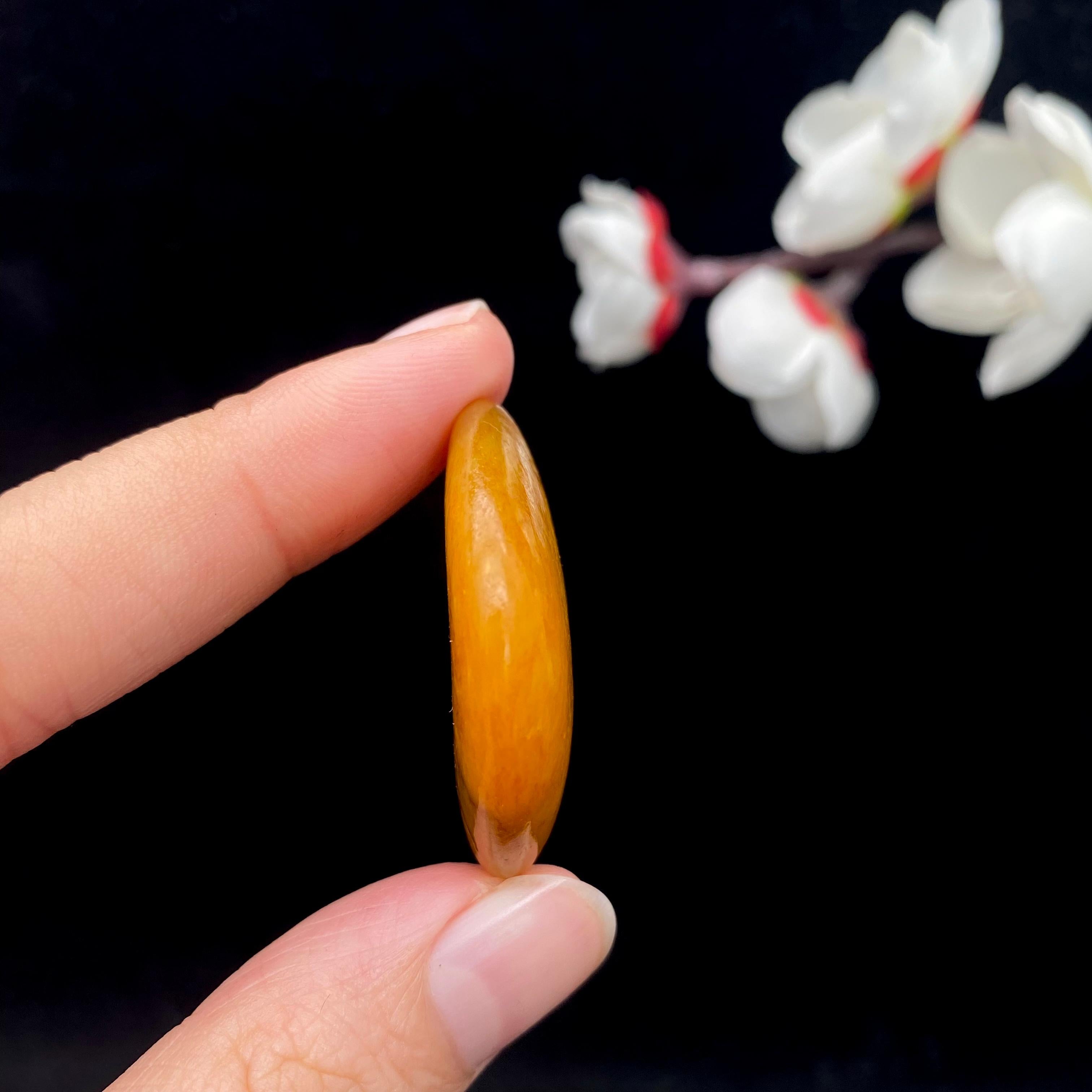 和田玉黄沁皮籽料原石（11.7g）