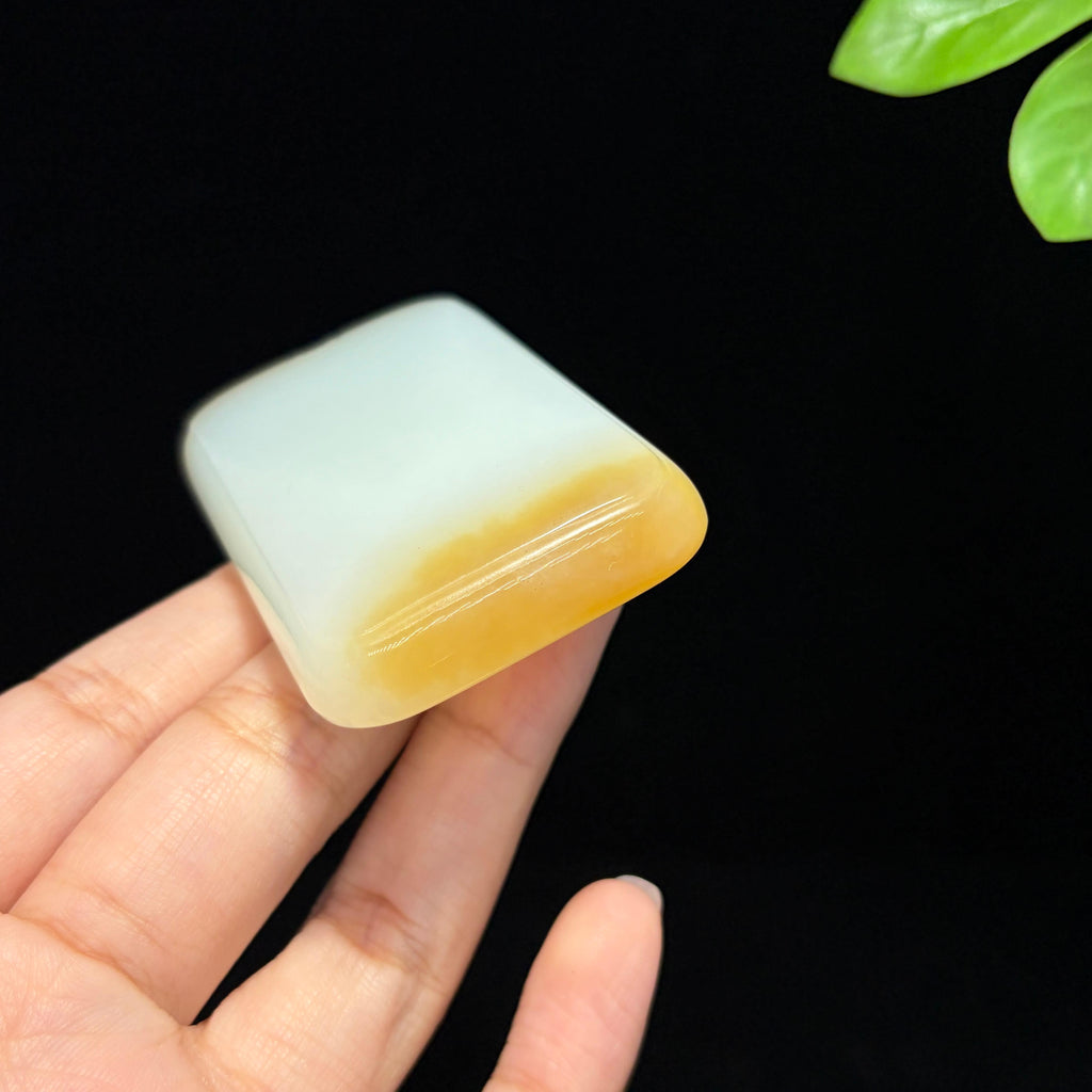 和田山料糖白玉无事牌挂件（73.3g）