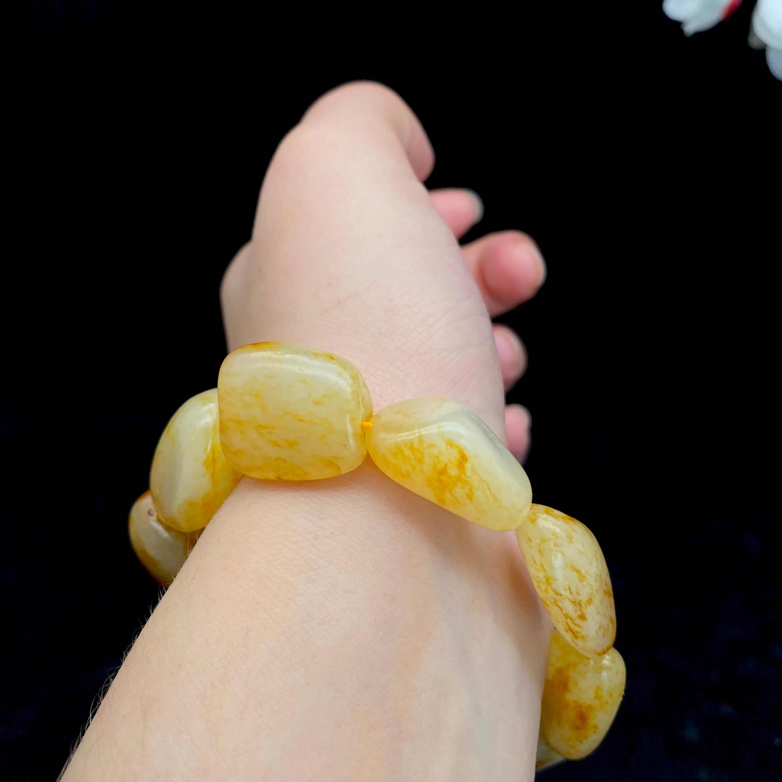和田玉洒金皮【精品手串】（52.1g）