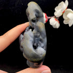 和田玉-青花籽料【镂空太湖石】手把件（140.5g）