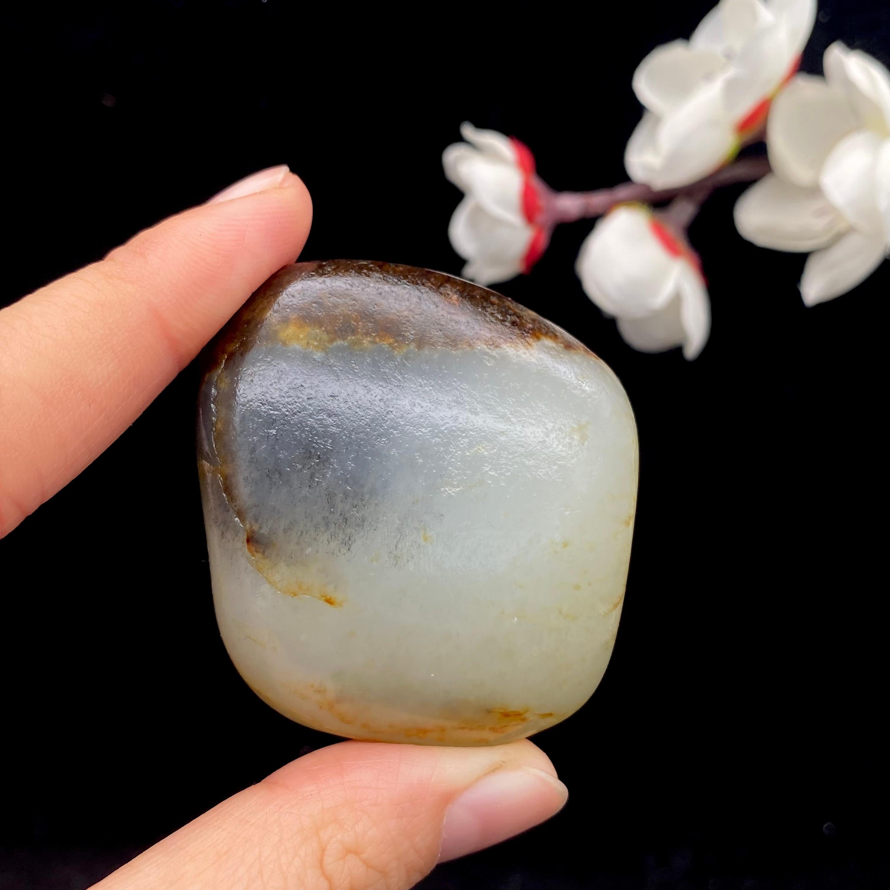 和田玉聚红皮青花底籽料男士挂件（79.4g）