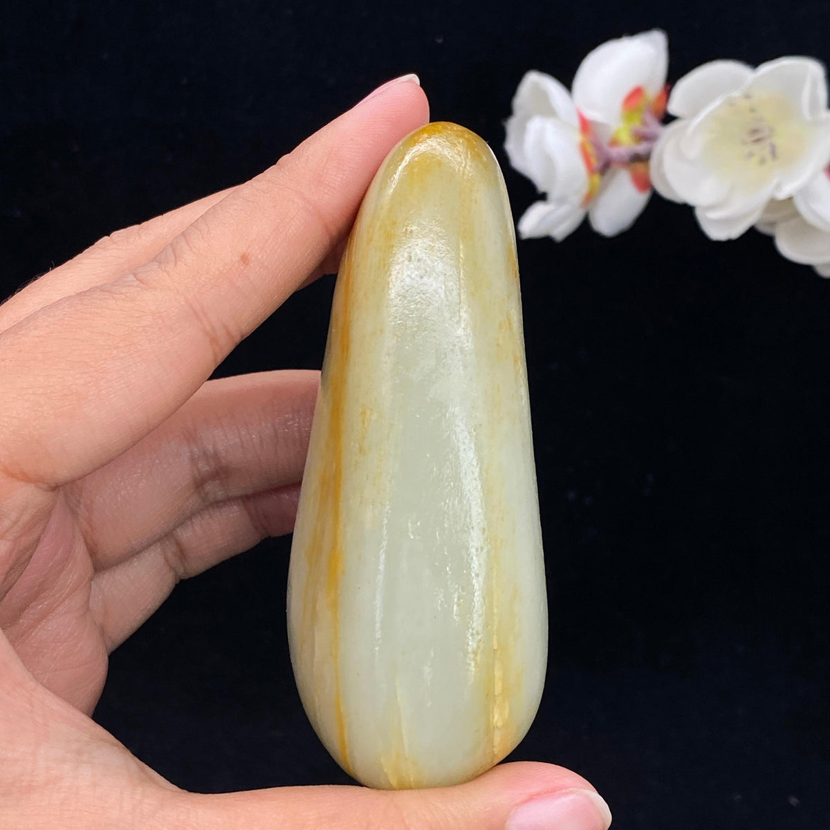 和田玉聚红皮籽料（221.3g）