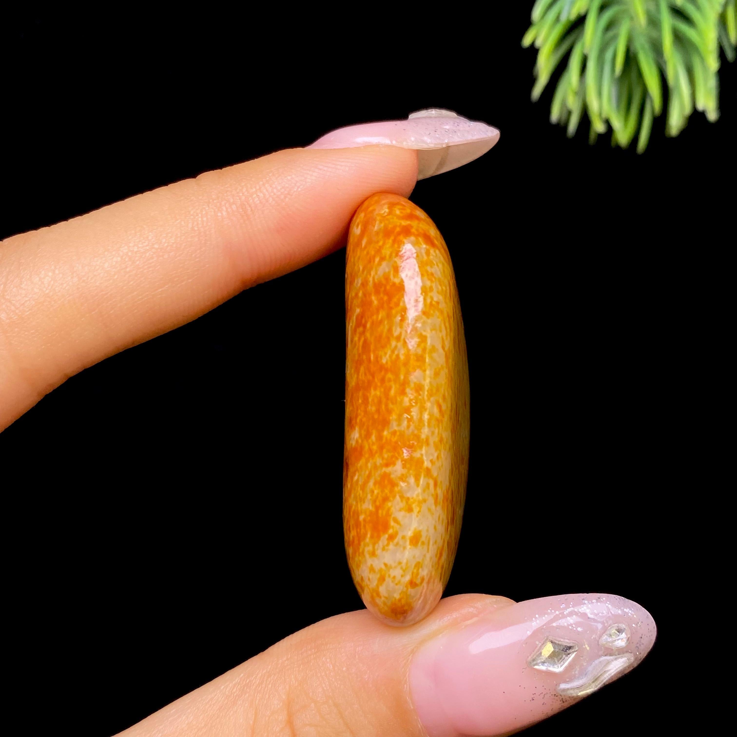 和田玉洒金皮白肉籽料挂件（23.0g）