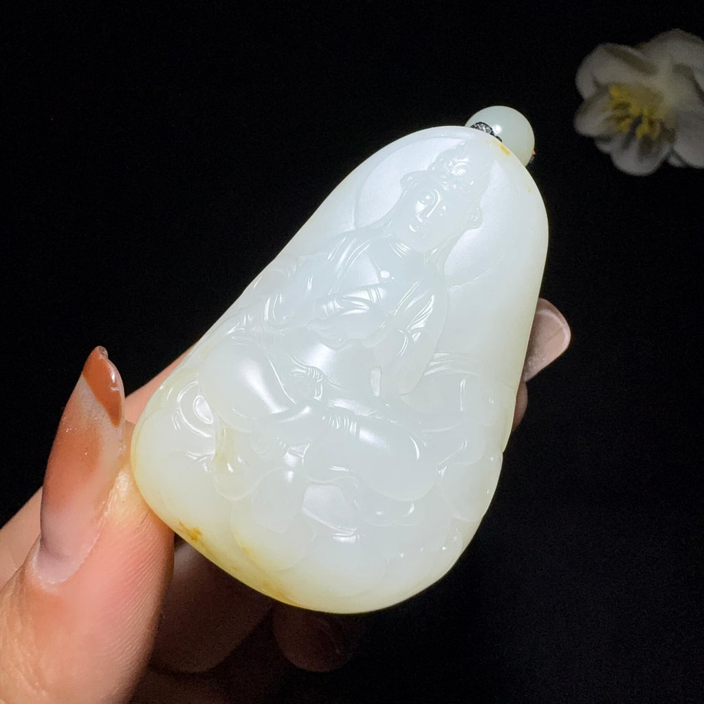 和田玉籽料观音挂件（50.2g）