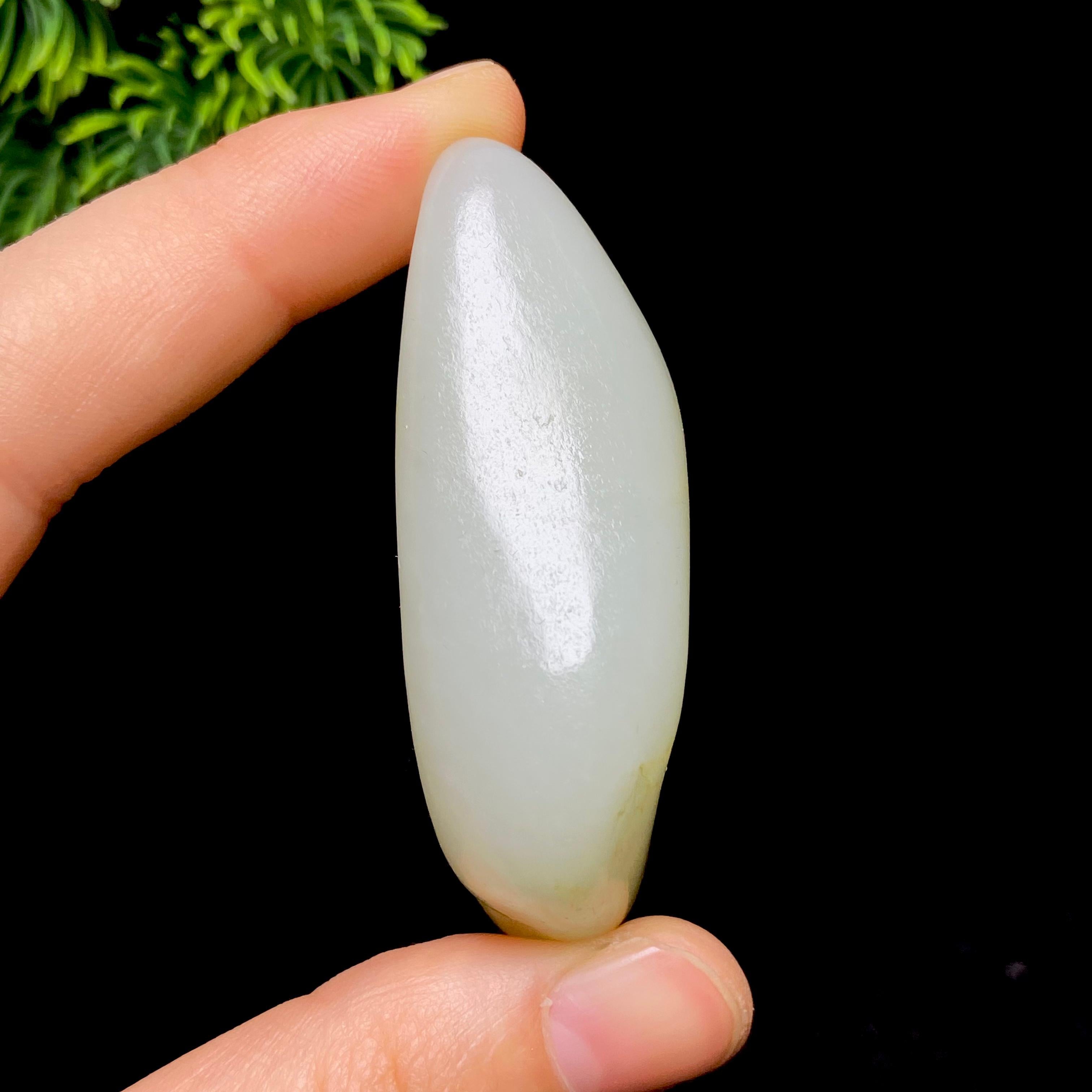 和田玉洒金皮籽料（57.8g）