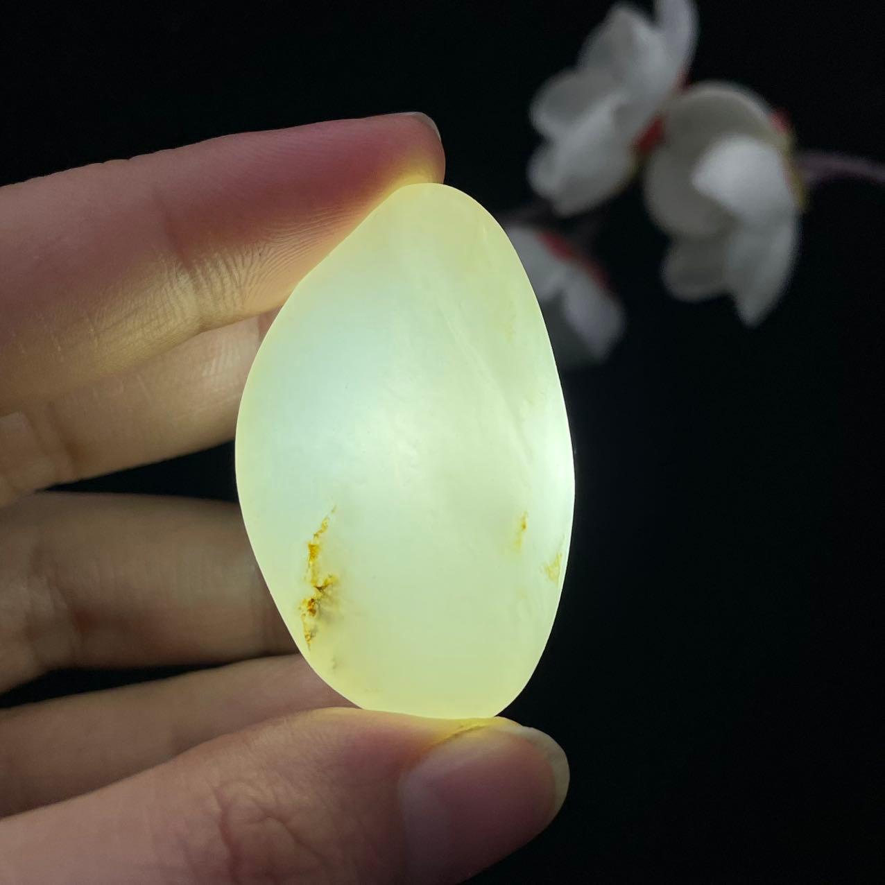 和田玉白玉籽料（21.2g）