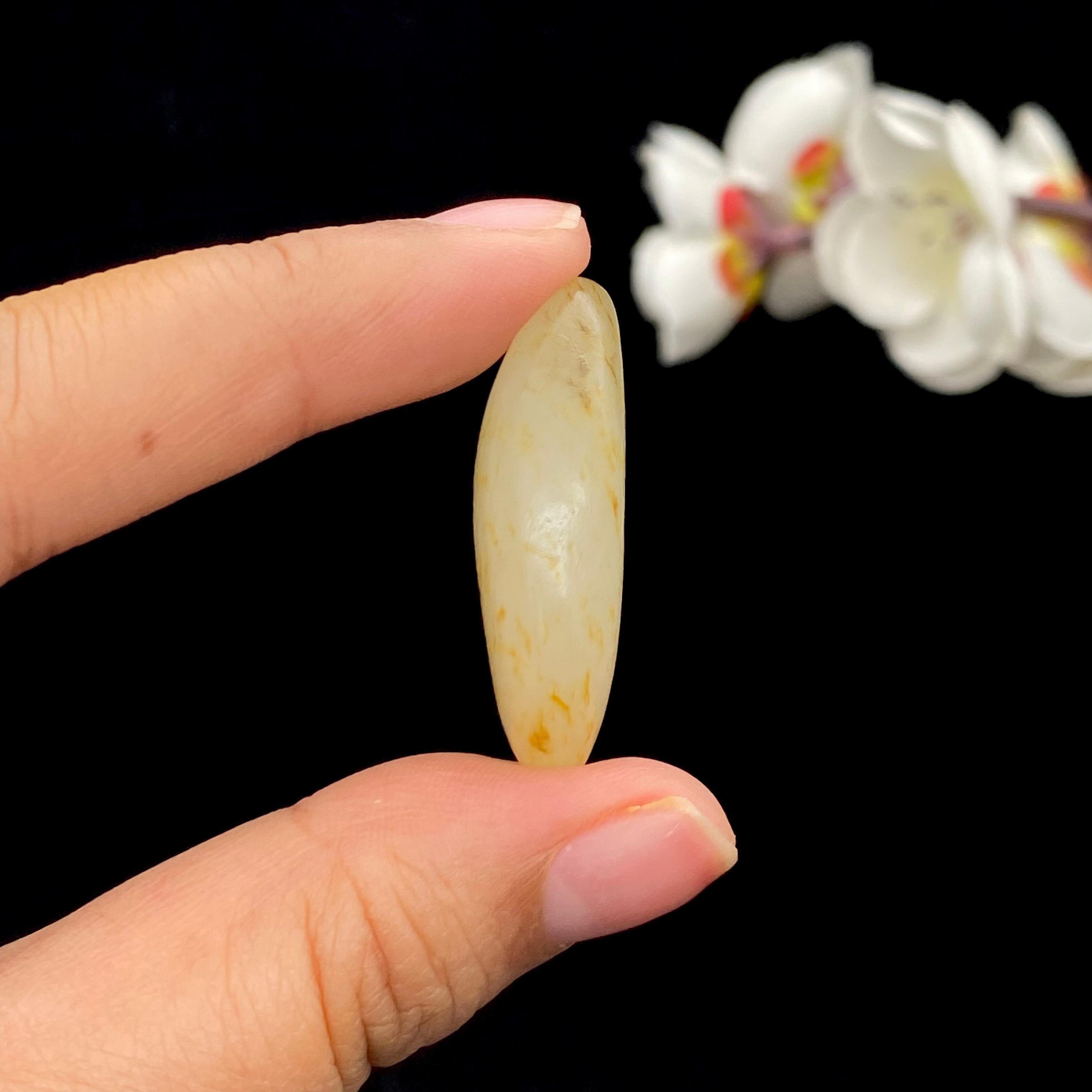 【超值推荐】和田玉洒金皮籽料（13.1g）