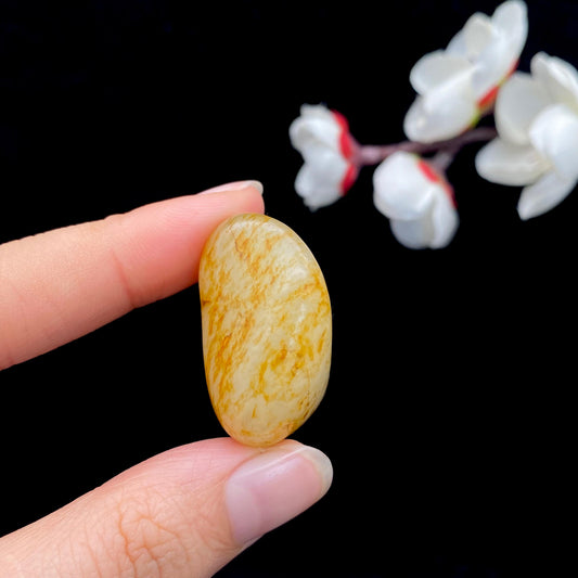 和田玉洒金皮籽料原石（19.6g）
