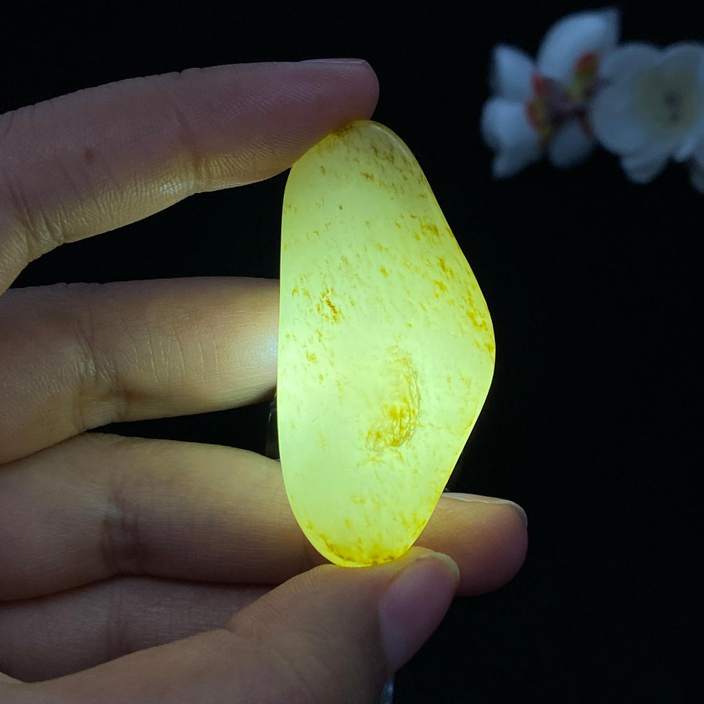 和田玉秋梨皮籽料挂件（27.2g）